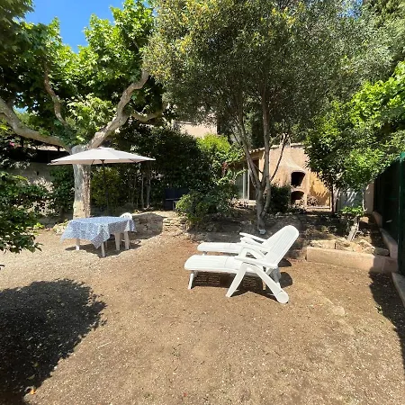 Дом отдыха Jolie Maison De Village A