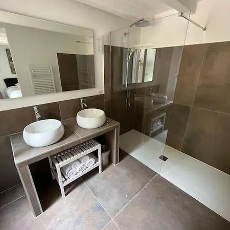 Jolie Maison De Village A * غريمو